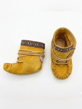 Canada Laurentian Chief Moccasins Patterned Trim Toddler baby leather size 4